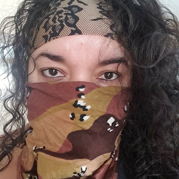 Meet your Posher, Airene - Picture 1 of 1